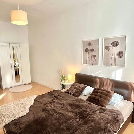 Apartment Caroline - Old Town, Ac Bratislava Exterior foto