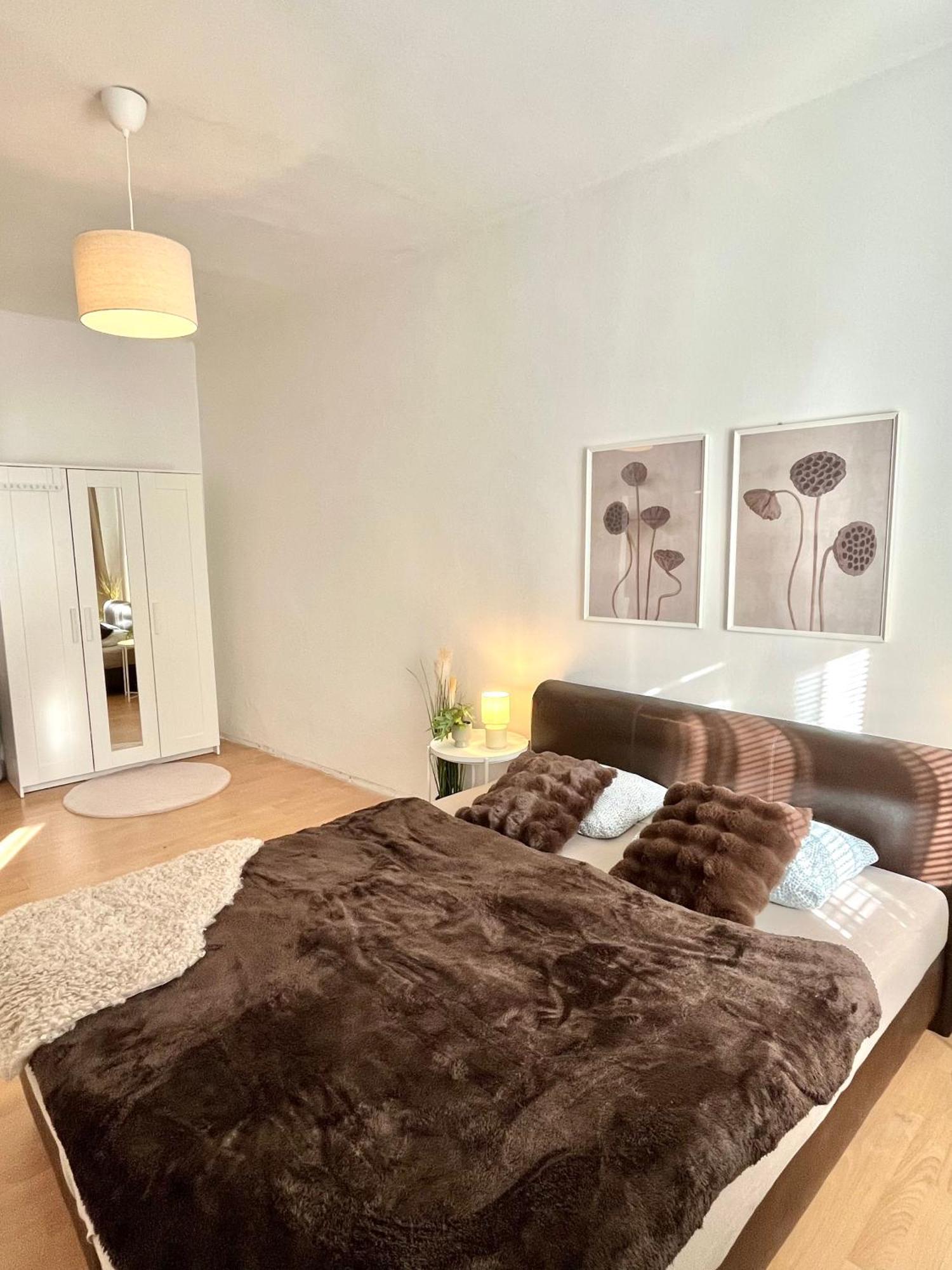 Apartment Caroline - Old Town, Ac Bratislava Exterior foto